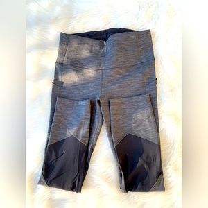 Lululemon capris size 4
